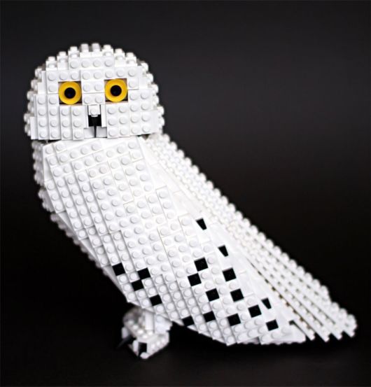 Bird Enthusiast Creates LEGO Birds