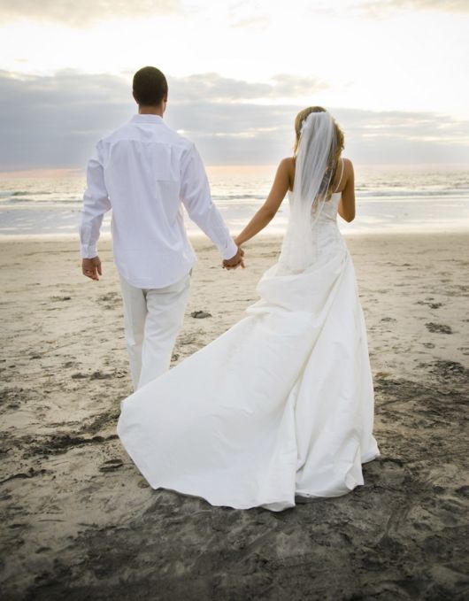 Wonderful Beach Wedding Pictures