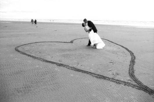 Wonderful Beach Wedding Pictures