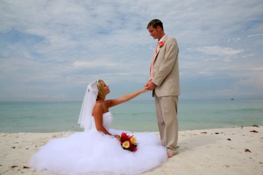 Wonderful Beach Wedding Pictures