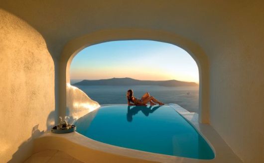 22 Most Epic Swimming Pools Around The World